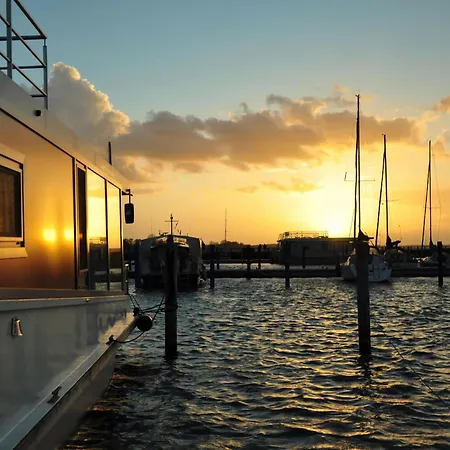 Wave Rider No 2 Comfortable * Ribnitz-Damgarten